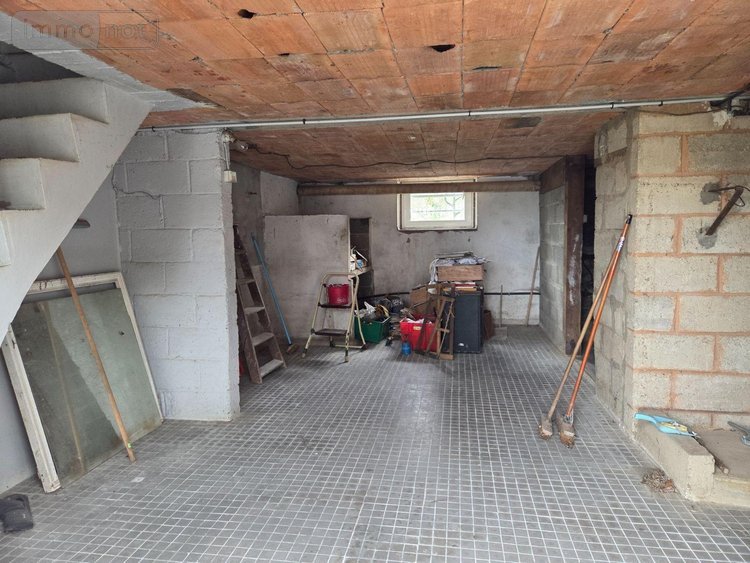 Maison a vendre Courcité 53700 Mayenne 81 m2 7 pièces 68900 euros