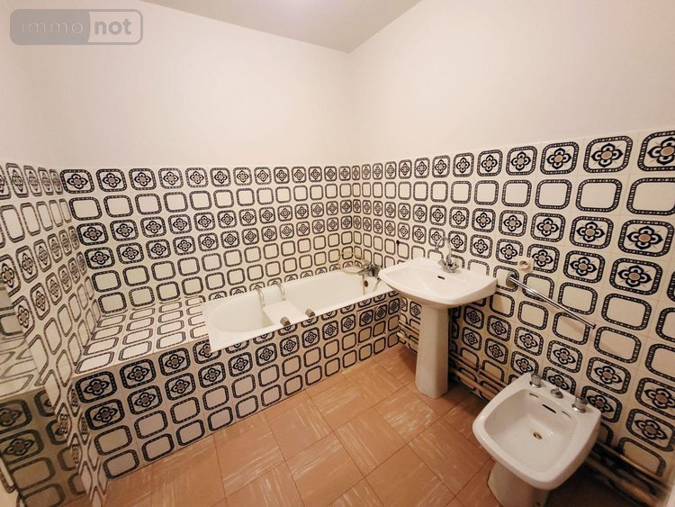 Appartement a vendre Ussel 19200 Corrèze 48 m2 2 pièces 53500 euros