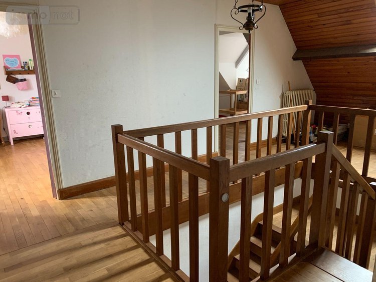 Maison a vendre Bridoré 37600 Indre-et-Loire 239 m2 8 pièces 158000 euros