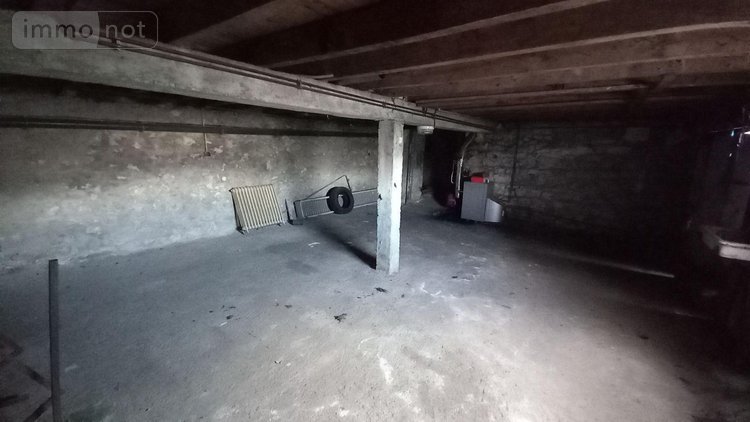 Immeuble a vendre Neussargues en Pinatelle 15170 Cantal 114 m2  99000 euros