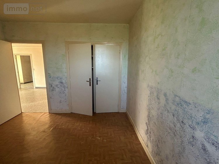 Maison a vendre Chalvignac 15200 Cantal 85 m2  201400 euros