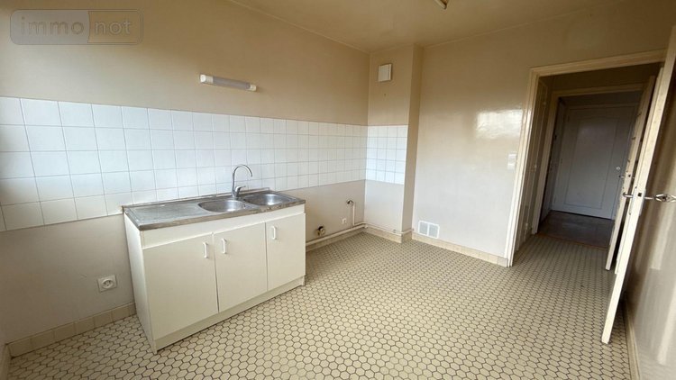 Appartement a vendre Châlons-en-Champagne 51000 Marne 94 m2 5 pièces 119000 euros