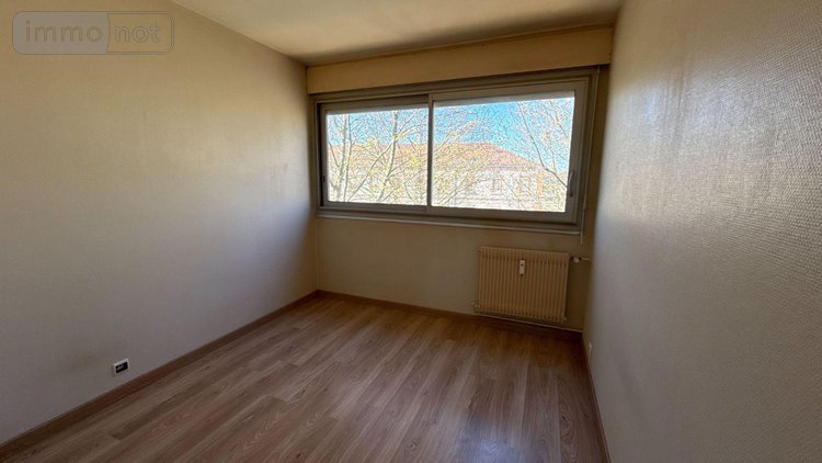 Appartement a vendre Châlons-en-Champagne 51000 Marne 94 m2 5 pièces 119000 euros