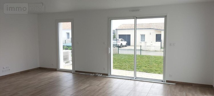 Maison a vendre La Crèche 79260 Deux-Sèvres 83 m2 3 pièces 259900 euros