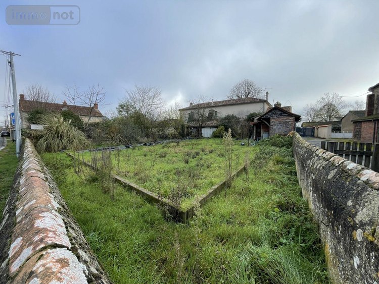 Maison a vendre Val en Vignes 79290 Deux-Sèvres 151 m2 8 pièces 69550 euros