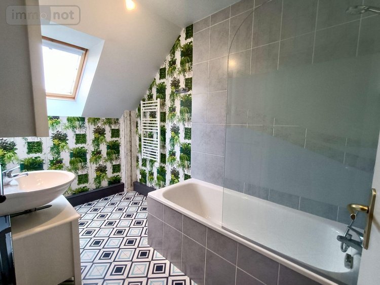 Appartement a vendre Chartres-de-Bretagne 35131 Ille-et-Vilaine 65 m2 3 pièces 229240 euros