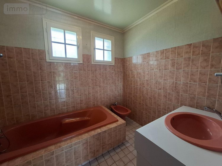 Maison a vendre Saint-Nicolas-du-Pélem 22480 Côtes-d'Armor 103 m2 3 pièces 121900 euros