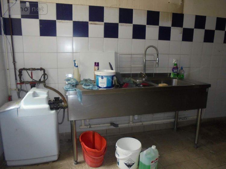 Fonds et murs commerciaux a vendre Beaugency 45190 Loiret 203 m2  210200 euros