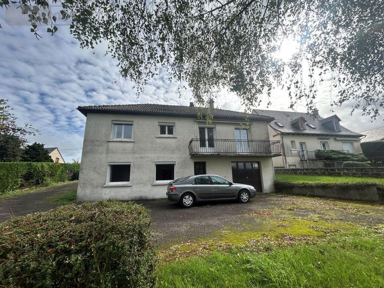 Maison a vendre Mauriac 15200 Cantal 120 m2  209880 euros