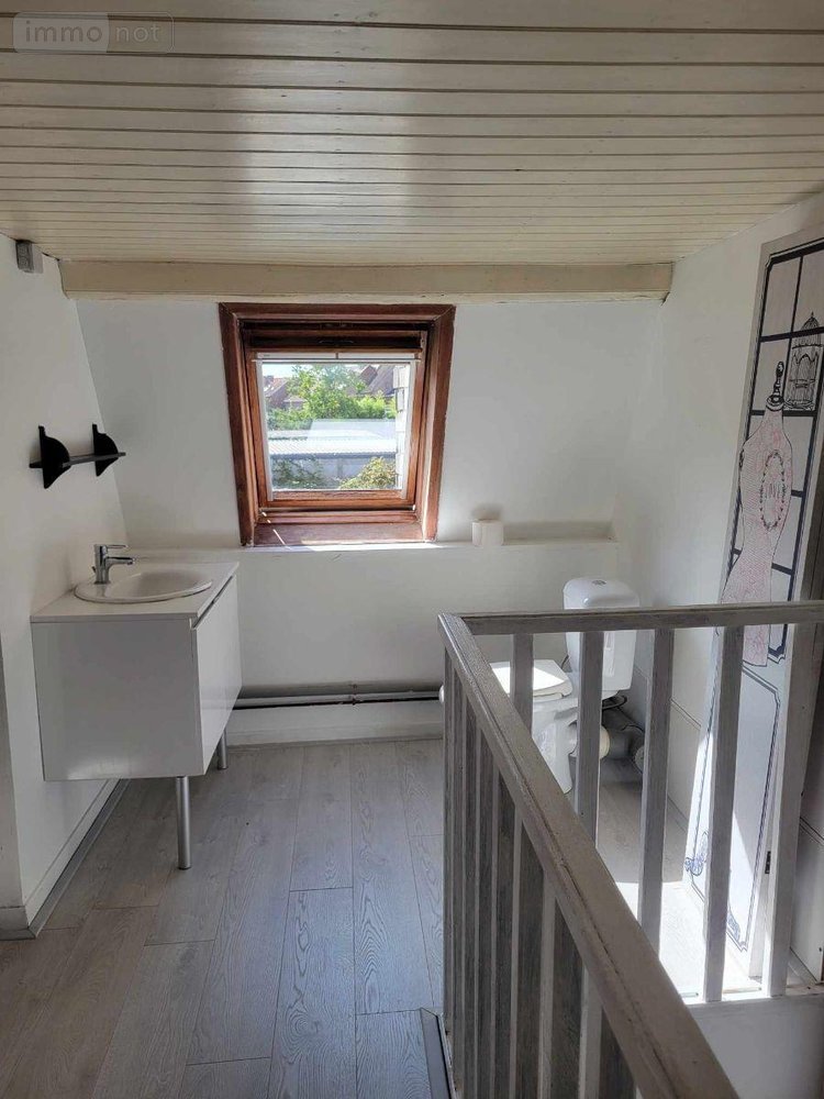 Location maison Steenvoorde 59114 Nord 70 m2  658 euros