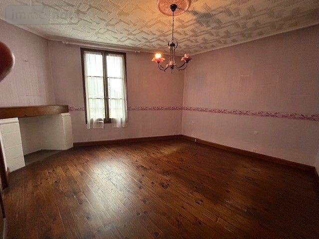 Maison a vendre Baugé-en-Anjou 49150 Maine-et-Loire 118 m2 6 pièces 89870 euros