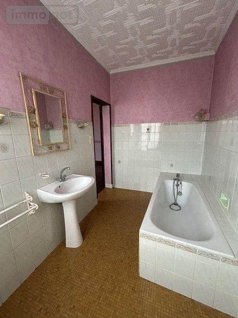 Maison a vendre Baugé-en-Anjou 49150 Maine-et-Loire 118 m2 6 pièces 89870 euros