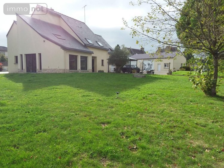 Maison a vendre Val-Couesnon 35560 Ille-et-Vilaine 245 m2 9 pièces 553000 euros