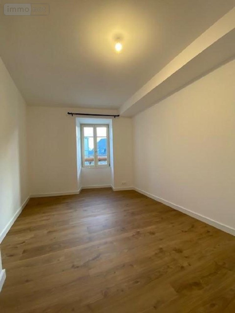 Location maison Tinténiac 35190 Ille-et-Vilaine 58 m2 3 pièces 700 euros