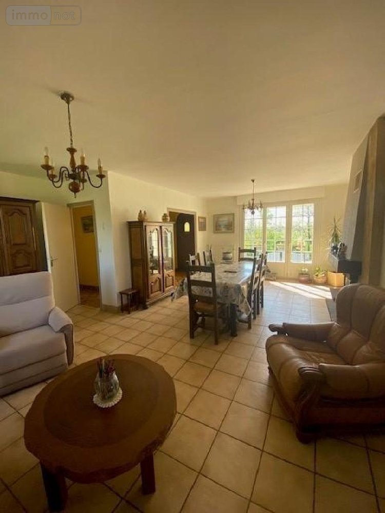 Maison a vendre Tinténiac 35190 Ille-et-Vilaine 115 m2 6 pièces 282150 euros