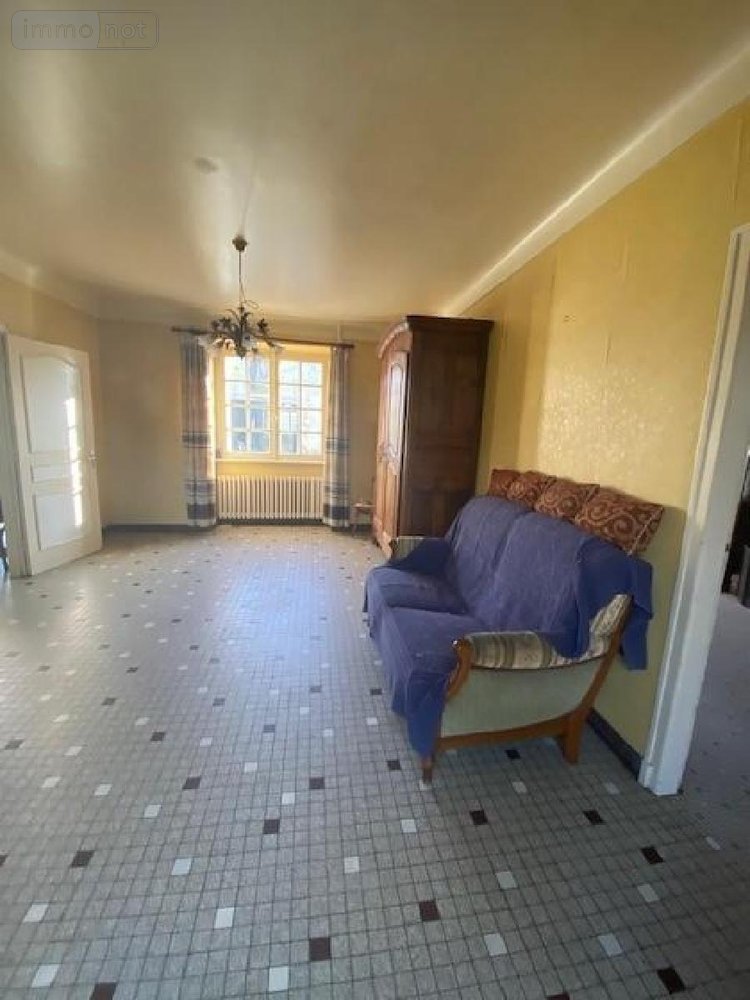 Maison a vendre Tinténiac 35190 Ille-et-Vilaine 188 m2 7 pièces 261250 euros