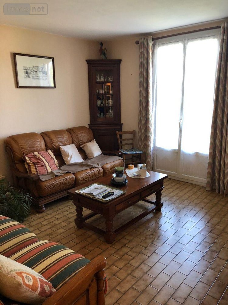 Maison a vendre Ally 15700 Cantal 100 m2  121900 euros