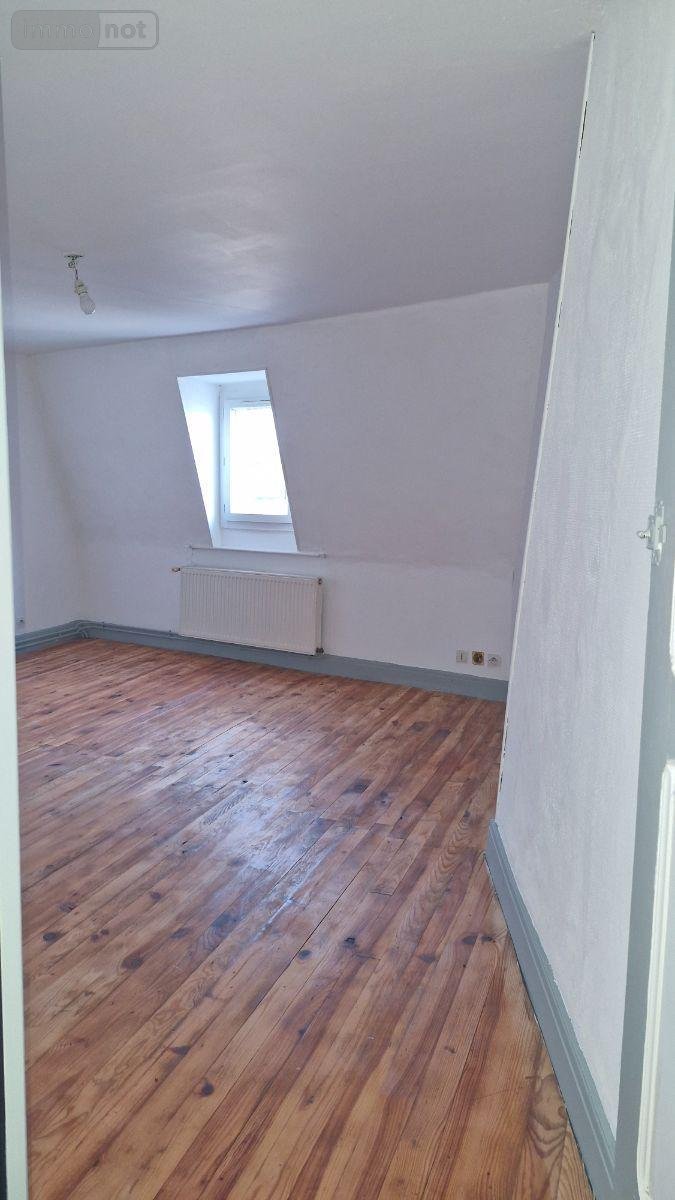 Location appartement Forges-les-Eaux 76440 Seine-Maritime 85 m2 4 pièces 620 euros