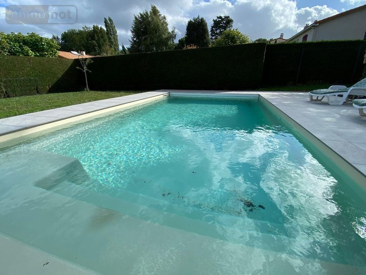 Maison a vendre Les Herbiers 85500 Vendée 170 m2 7 pièces 339000 euros