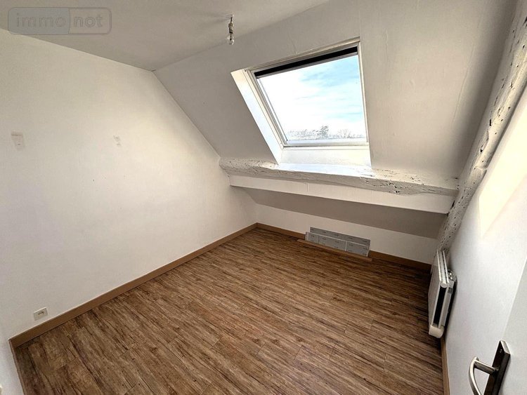 Appartement a vendre Nemours 77140 Seine-et-Marne 57 m2 3 pièces 140000 euros
