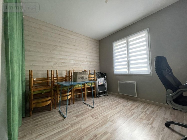 Maison a vendre Chambroutet 79300 Deux-Sèvres 101 m2 5 pièces 246750 euros