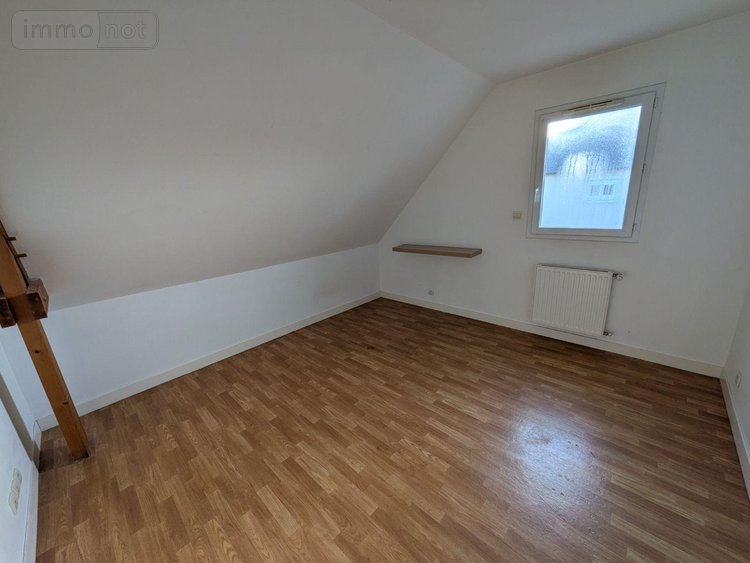 Location maison Guichen 35580 Ille-et-Vilaine 123 m2 7 pièces 1020 euros