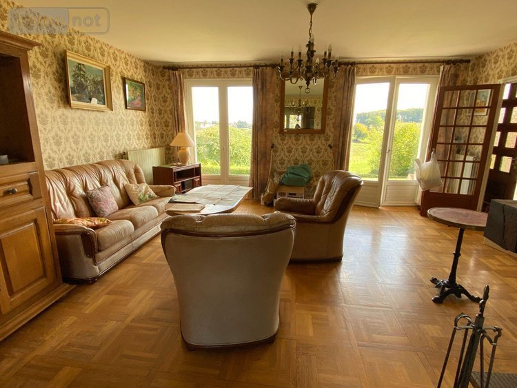 Maison a vendre Lafeuillade-en-Vézie 15130 Cantal 93 m2 3 pièces 159000 euros