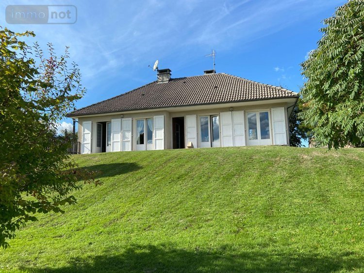 Maison a vendre Lafeuillade-en-Vézie 15130 Cantal 93 m2 3 pièces 159000 euros