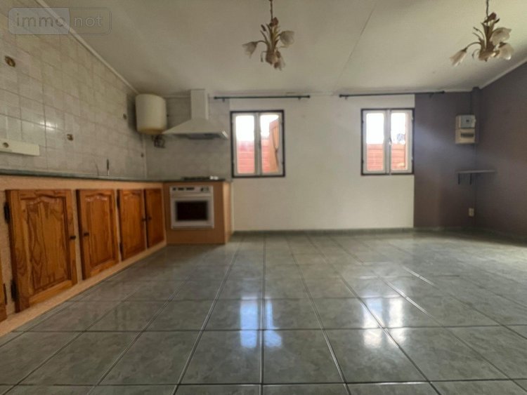 Maison a vendre Sainte-Clotilde 97490 Réunion 230 m2 10 pièces 550100 euros