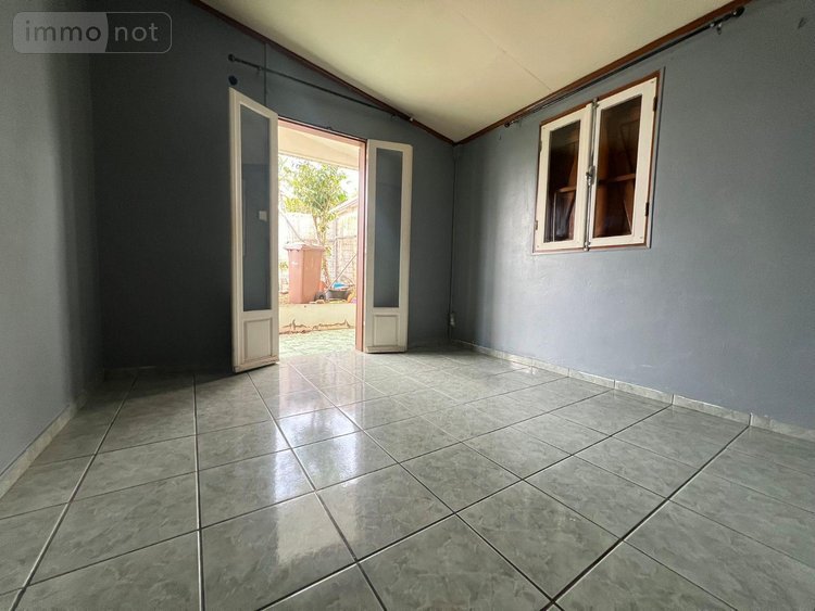 Maison a vendre Sainte-Clotilde 97490 Réunion 230 m2 10 pièces 550100 euros