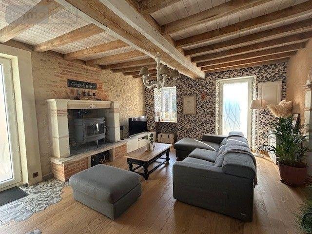Maison a vendre Baugé-en-Anjou 49150 Maine-et-Loire 161 m2 7 pièces 282150 euros