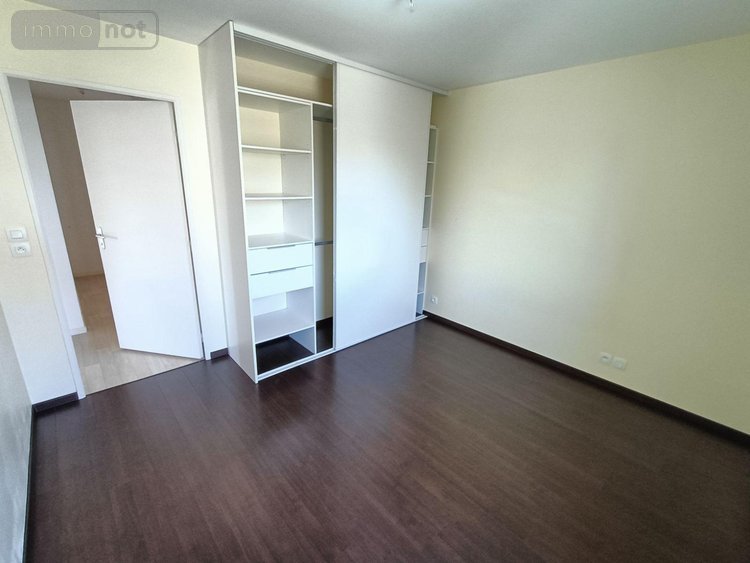 Location appartement Bruz 35170 Ille-et-Vilaine 77 m2 4 pièces 913 euros
