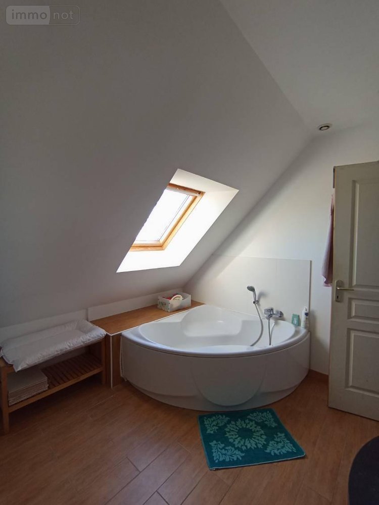 Maison a vendre Cloyes-les-Trois-Rivières 28220 Eure-et-Loir 191 m2 9 pièces 343000 euros