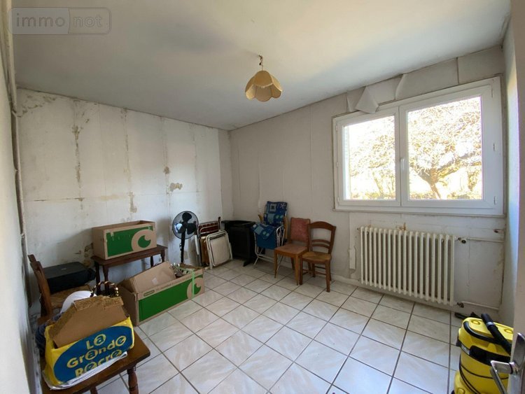 Maison a vendre Arpajon-sur-Cère 15130 Cantal 118 m2  142040 euros