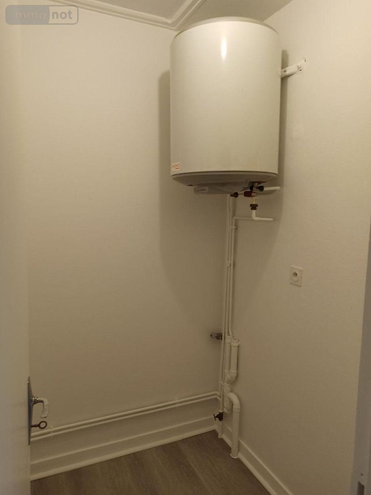 Location appartement Vitré 35500 Ille-et-Vilaine 37 m2 3 pièces 410 euros