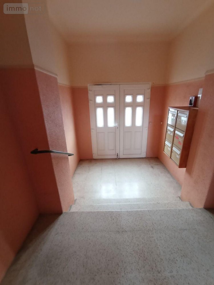 Appartement a vendre Condé-en-Normandie 14110 Calvados 71 m2 3 pièces 76880 euros