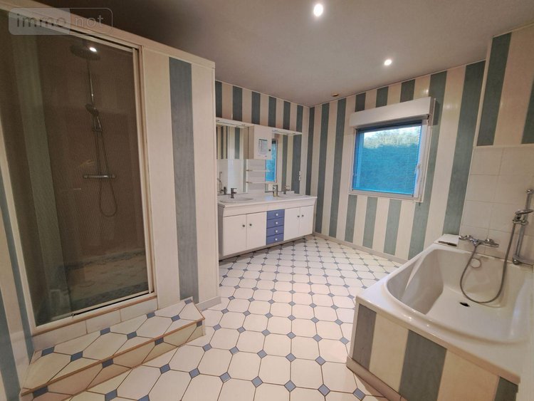 Divers a vendre Condé-sur-Seulles 14400 Calvados 250 m2  274100 euros