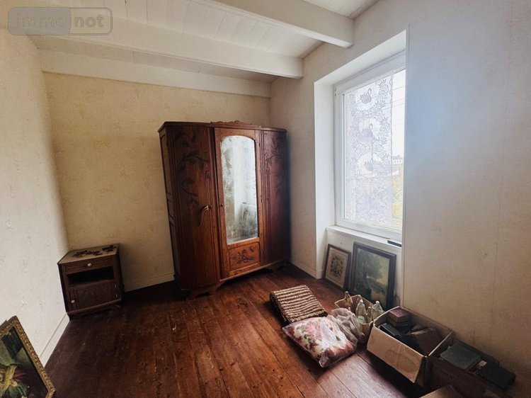 Maison a vendre Lannilis 29870 Finistère 82 m2  177700 euros