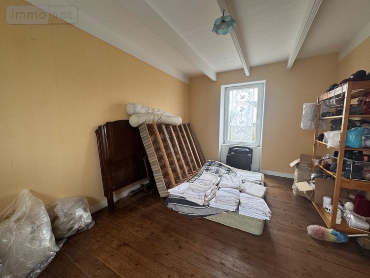 Maison a vendre Lannilis 29870 Finistère 82 m2  177700 euros