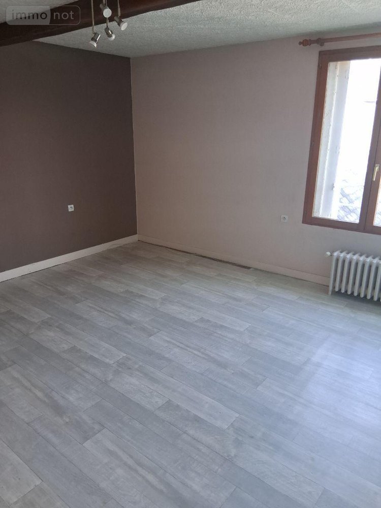 Maison a vendre La Flèche 72200 Sarthe 146 m2 6 pièces 209600 euros