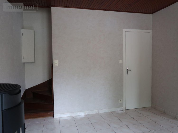 Location maison Irodouër 35850 Ille-et-Vilaine 55 m2 3 pièces 450 euros