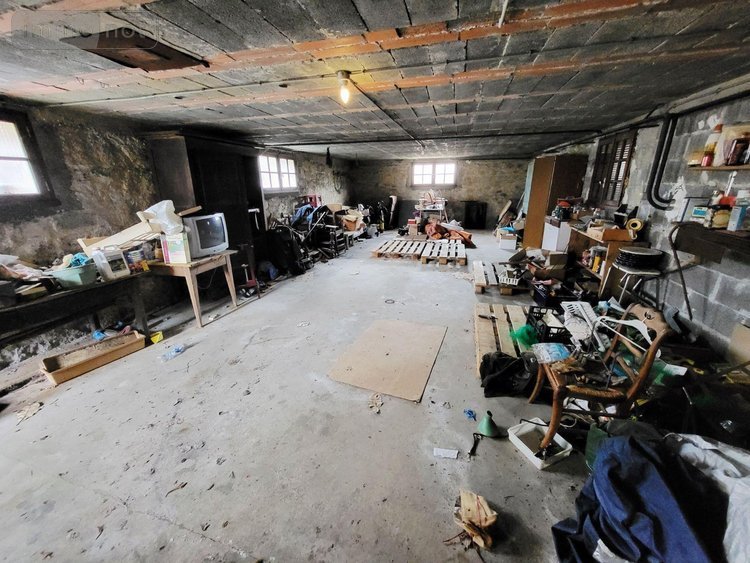 Maison a vendre Ussel 19200 Corrèze 150 m2 5 pièces 188100 euros