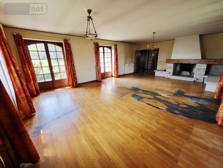 Maison a vendre Ussel 19200 Corrèze 150 m2 5 pièces 162750 euros