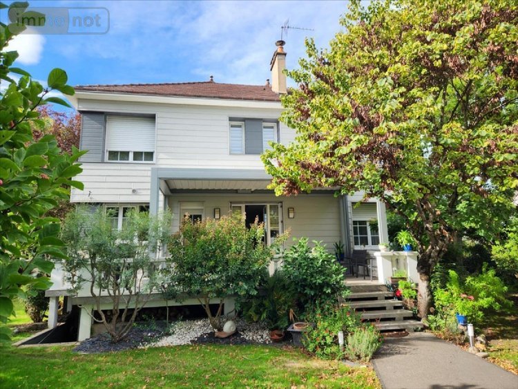 Maison a vendre La Flèche 72200 Sarthe 153 m2 6 pièces 341880 euros