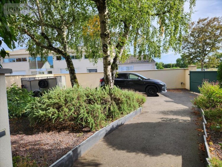 Maison a vendre La Flèche 72200 Sarthe 153 m2 6 pièces 341880 euros