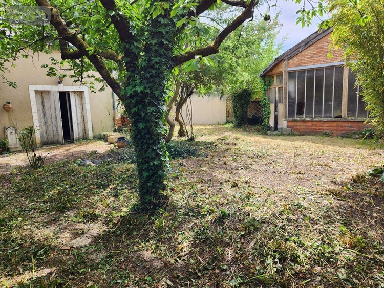 Maison a vendre La Flèche 72200 Sarthe 227 m2 10 pièces 272480 euros