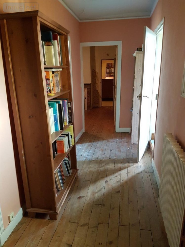 Maison a vendre La Flèche 72200 Sarthe 227 m2 10 pièces 272480 euros