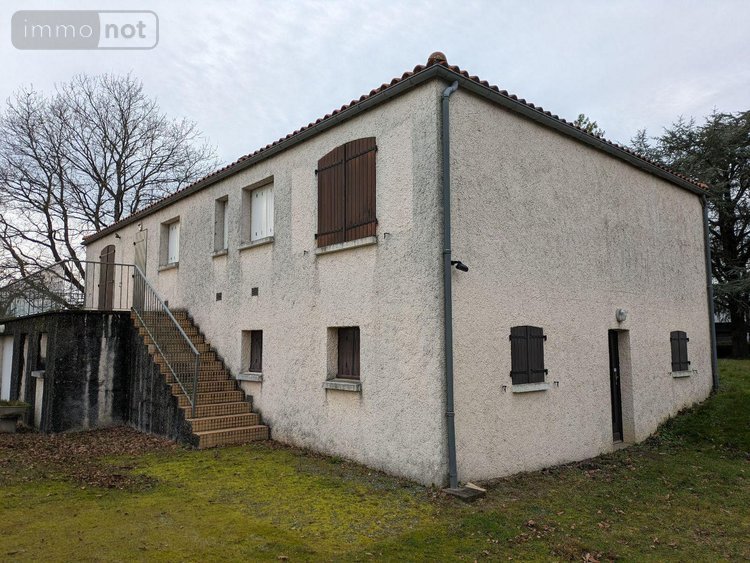 Maison a vendre Les Herbiers 85500 Vendée 120 m2 6 pièces 414000 euros