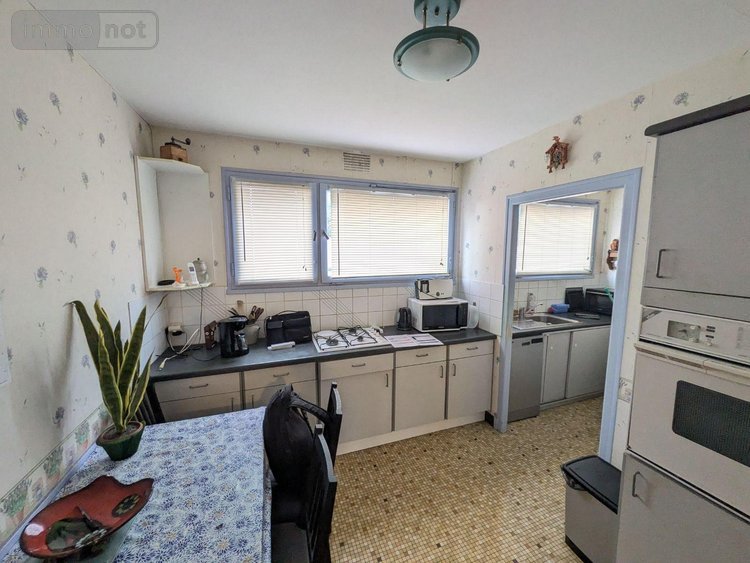 Appartement a vendre Montfort-sur-Meu 35160 Ille-et-Vilaine 83 m2 4 pièces 166750 euros