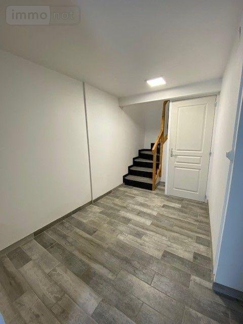 Location maison Pleugueneuc 35720 Ille-et-Vilaine 111 m2 5 pièces 1000 euros